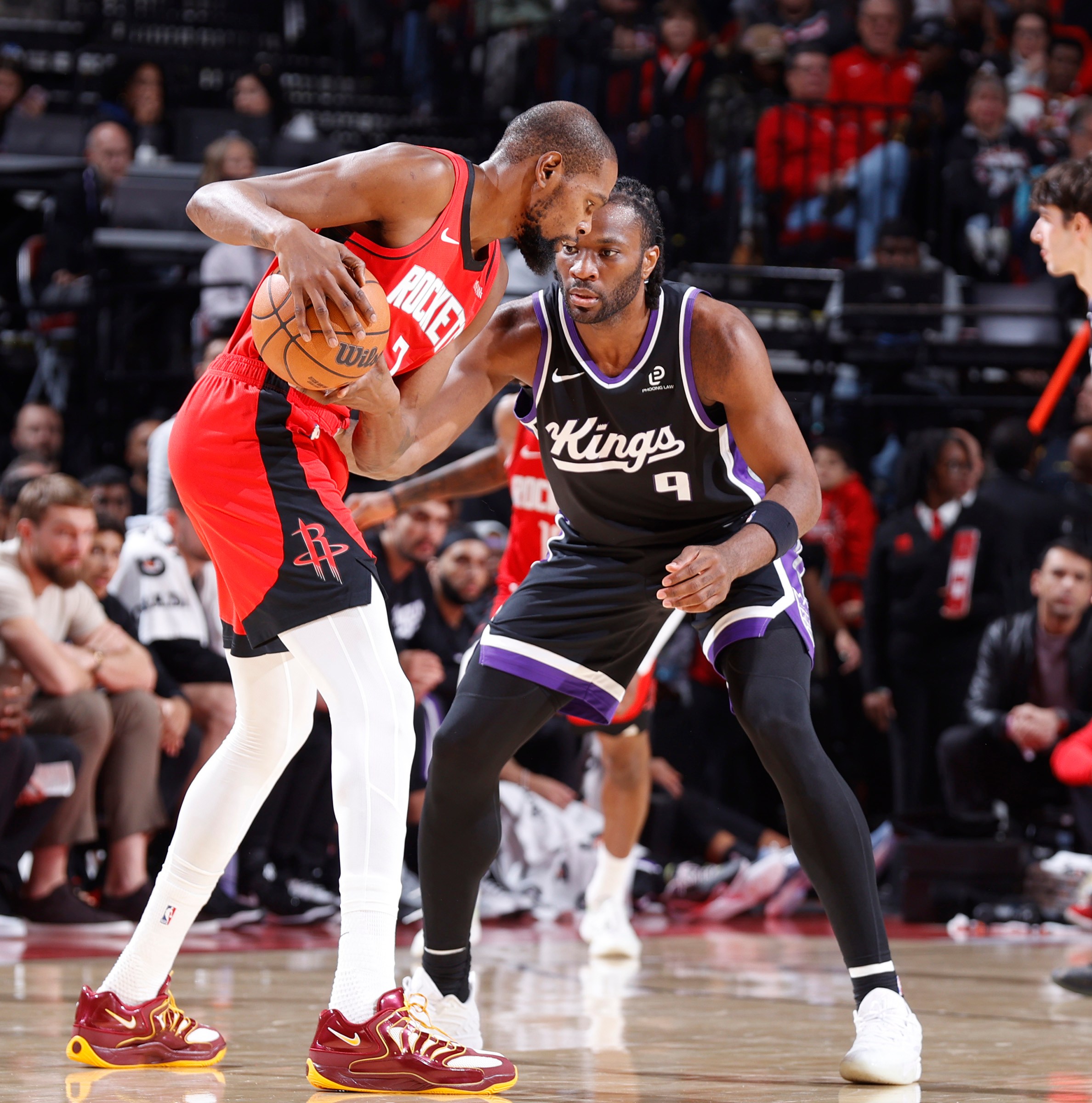 The Rockets don’t need to be so isolated